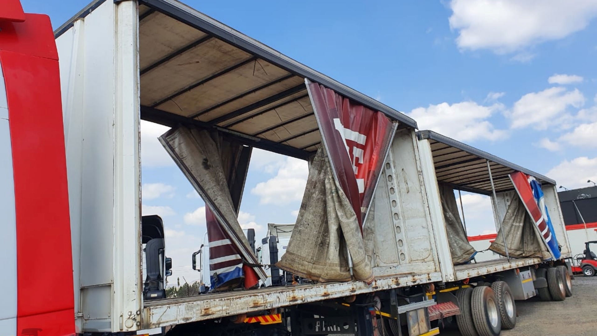 Afrit Trailers Tautliner AFRIT TAUTLINER 2015 for sale by ZA Trucks and Trailers Sales | Truck & Trailer Marketplaces