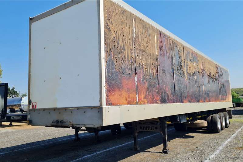 Afrit Trailers Insulated body Pantech 2015