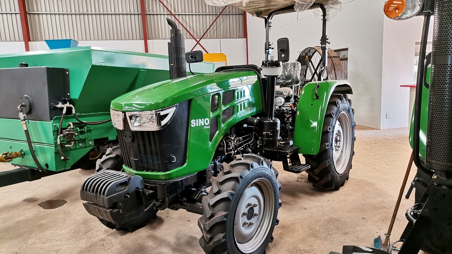 Other Tractors Tractor 4x4 80Hp Open Cab 2024 for sale by Sino Plant | AgriMag Marketplace