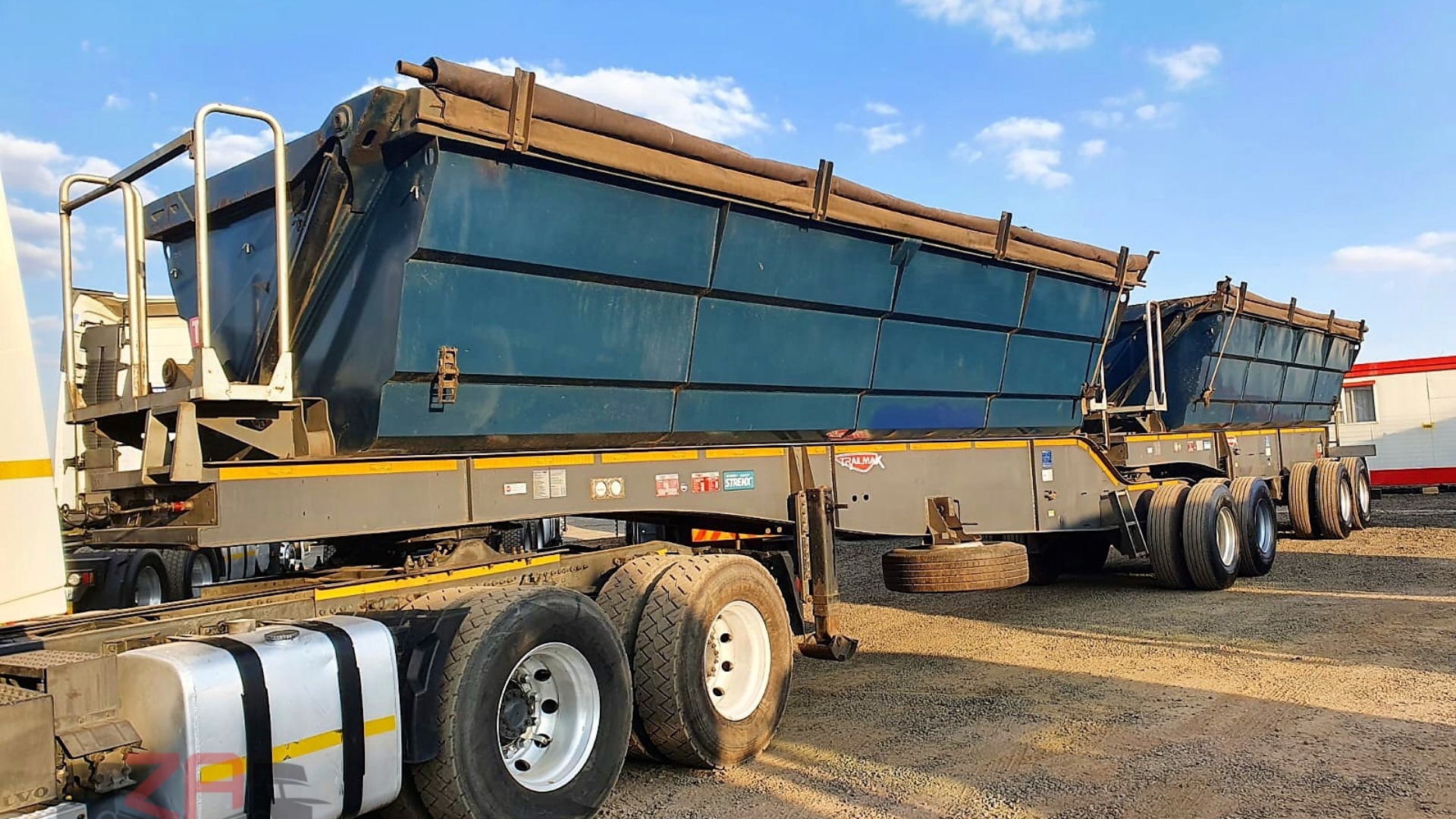 Trailmax Trailers Side tipper 40 CUBE TRAILMAX SIDE TIPPER TRAILER 2019 for sale by ZA Trucks and Trailers Sales | Truck & Trailer Marketplaces