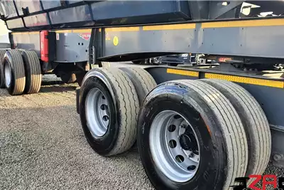 Trailmax Trailers Side tipper TRAILMAX 40 CUBE SIDE TIPPER TRAILER 2019 for sale by ZA Trucks and Trailers Sales | Truck & Trailer Marketplaces