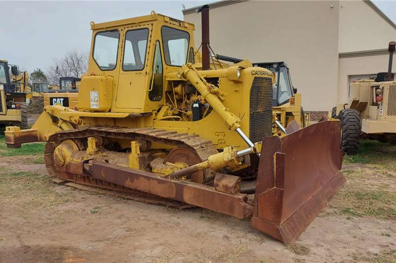 Dozers in South Africa on Truck & Trailer Marketplace