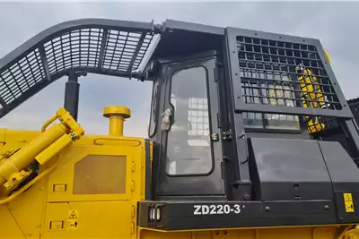 Zoomlion Dozers Dozer ZD220 28.5 ton 2023 for sale by Benetrax Machinery | Truck & Trailer Marketplace