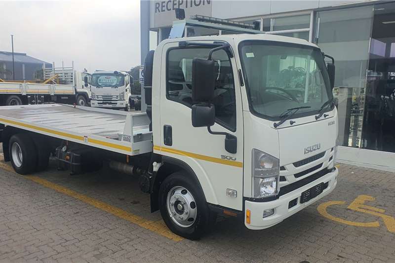 Isuzu Rollback trucks Isuzu NQR 500 AMT 2024