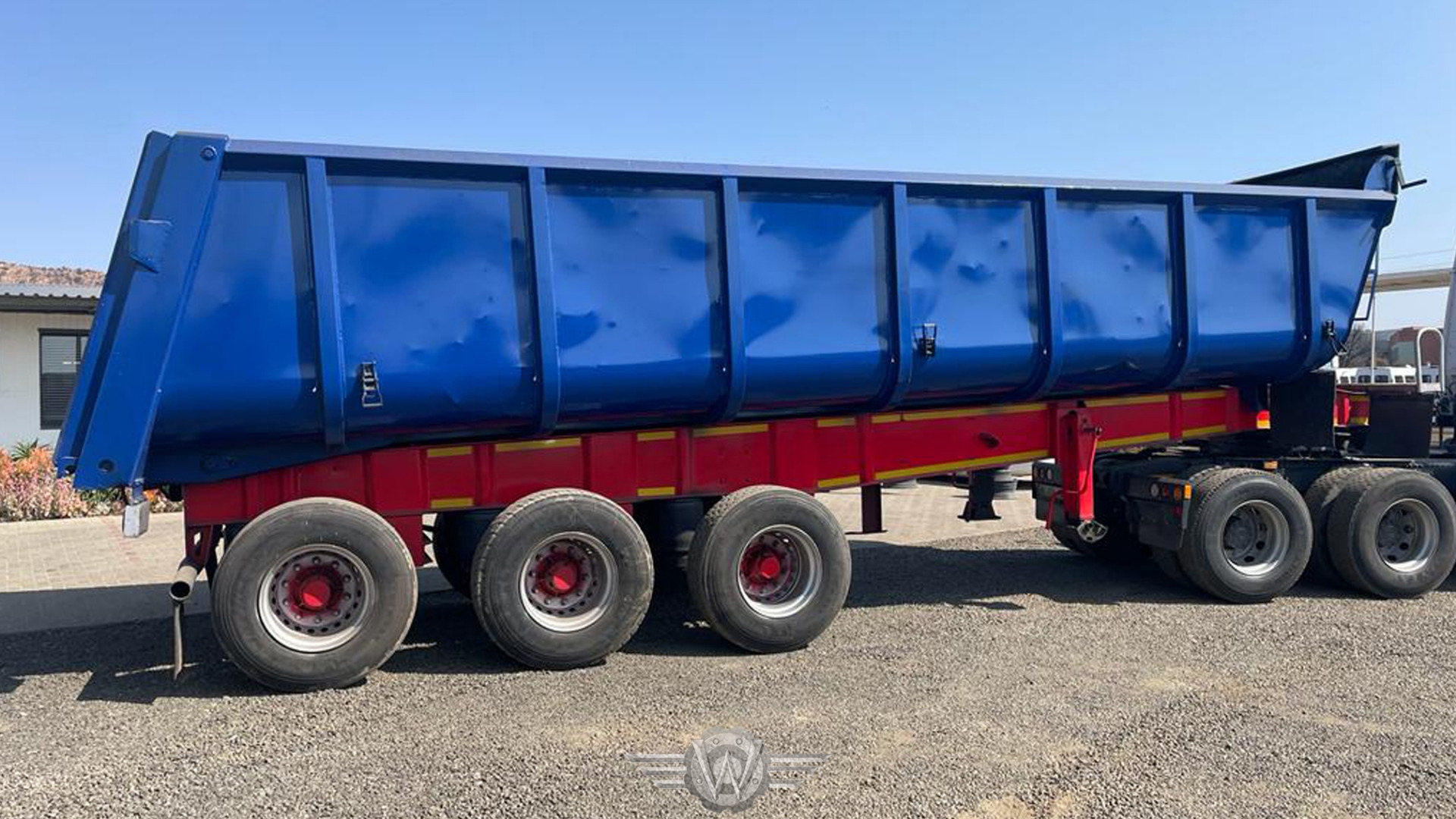Top Trailer Trailers Tri Axle Sloper End Tipping Semi Trailer 2008 for sale by Wolff Autohaus | Truck & Trailer Marketplaces