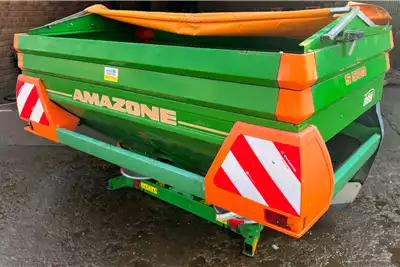 Amazone Spreaders 3 point spreaders ZAM 3001 2015 for sale by Discount Implements | AgriMag Marketplace