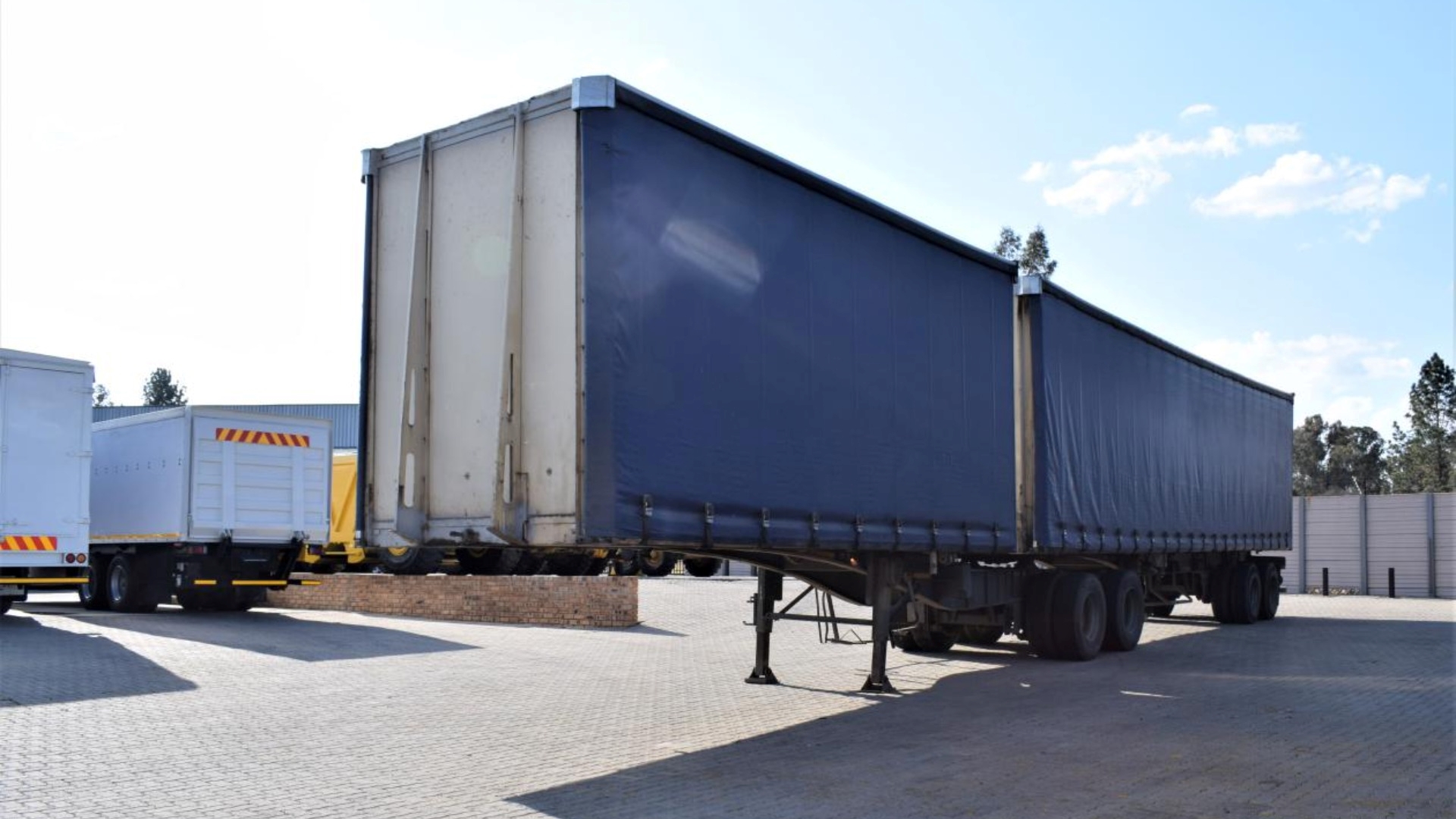 SA Truck Bodies Trailers TAUTLINER SUPER LINK Curtain Side 2004 for sale by Pristine Motors Trucks | Truck & Trailer Marketplaces
