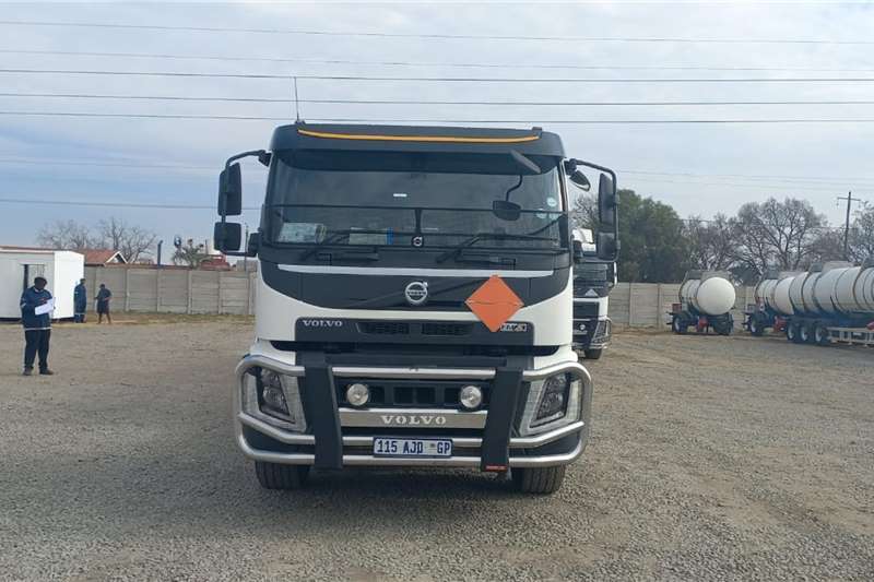 Volvo Truck tractors FMX440 2019