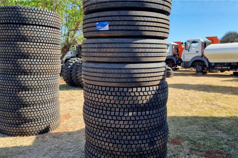 Truck spares and parts 8X 315/80R22,5 NEW  TYRES (ZETA, JUMBO)