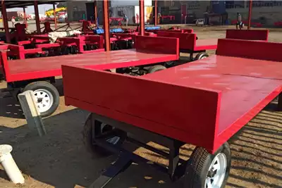 Agricultural Trailers New twin turntable harvesting trailers