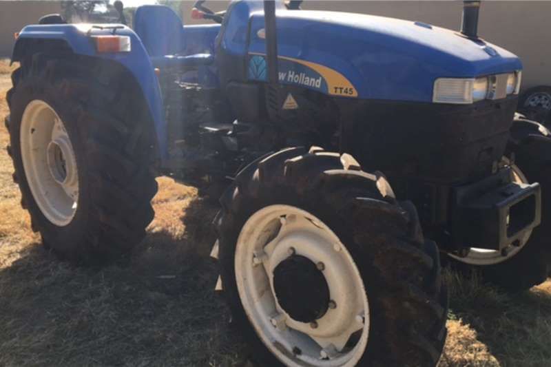 Tractors 4WD tractors NEW HOLLAND TT45 DT TRACTOR 4WD   LIKE NEW... 2050