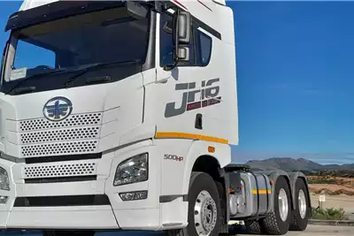 Truck Tractors JH6 28.500 FT 2022