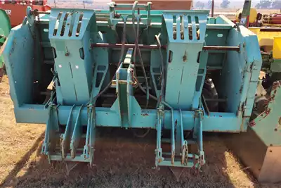 Other Planting and seeding equipment Row planters Double row Turnerland TL 280 PHL  Potato Planter for sale by Sturgess Agriculture | AgriMag Marketplace