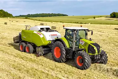 Claas Haymaking and silage Round balers Quadrant 4200 Contact Jimmy   076 135 6256 for sale by STUCKY AGRI EQUIPMENT | AgriMag Marketplace