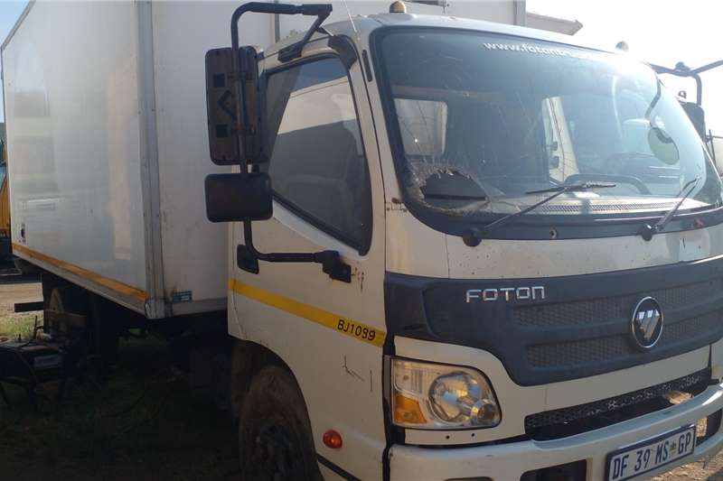 Foton Box trucks Aumark 2014