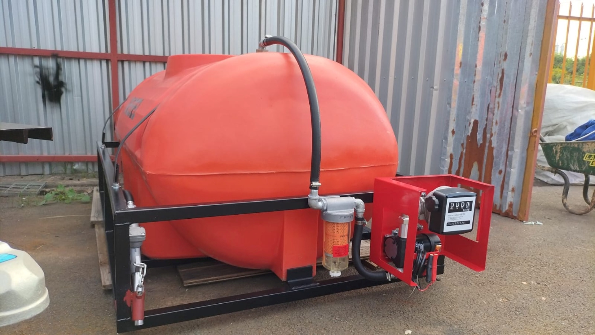 Custom Water bowser trailer 1000 LITRE WATER SKI TANK 2023 for sale by Jikelele Tankers and Trailers | Truck & Trailer Marketplace