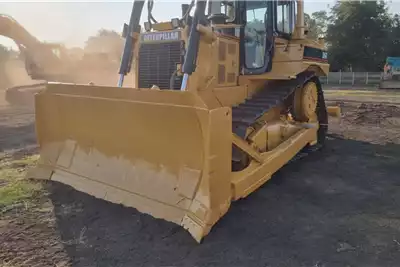 Caterpillar Dozers D6R 1998 for sale by Global Trust Industries | Truck & Trailer Marketplace