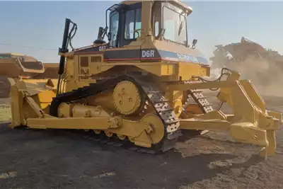 Caterpillar Dozers D6R 1998 for sale by Global Trust Industries | AgriMag Marketplace