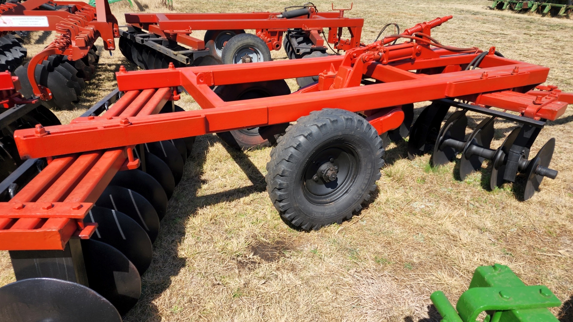 Other Tillage equipment Disc harrows Red 10x10 Hydraulic for sale by Sturgess Agricultural | AgriMag Marketplace