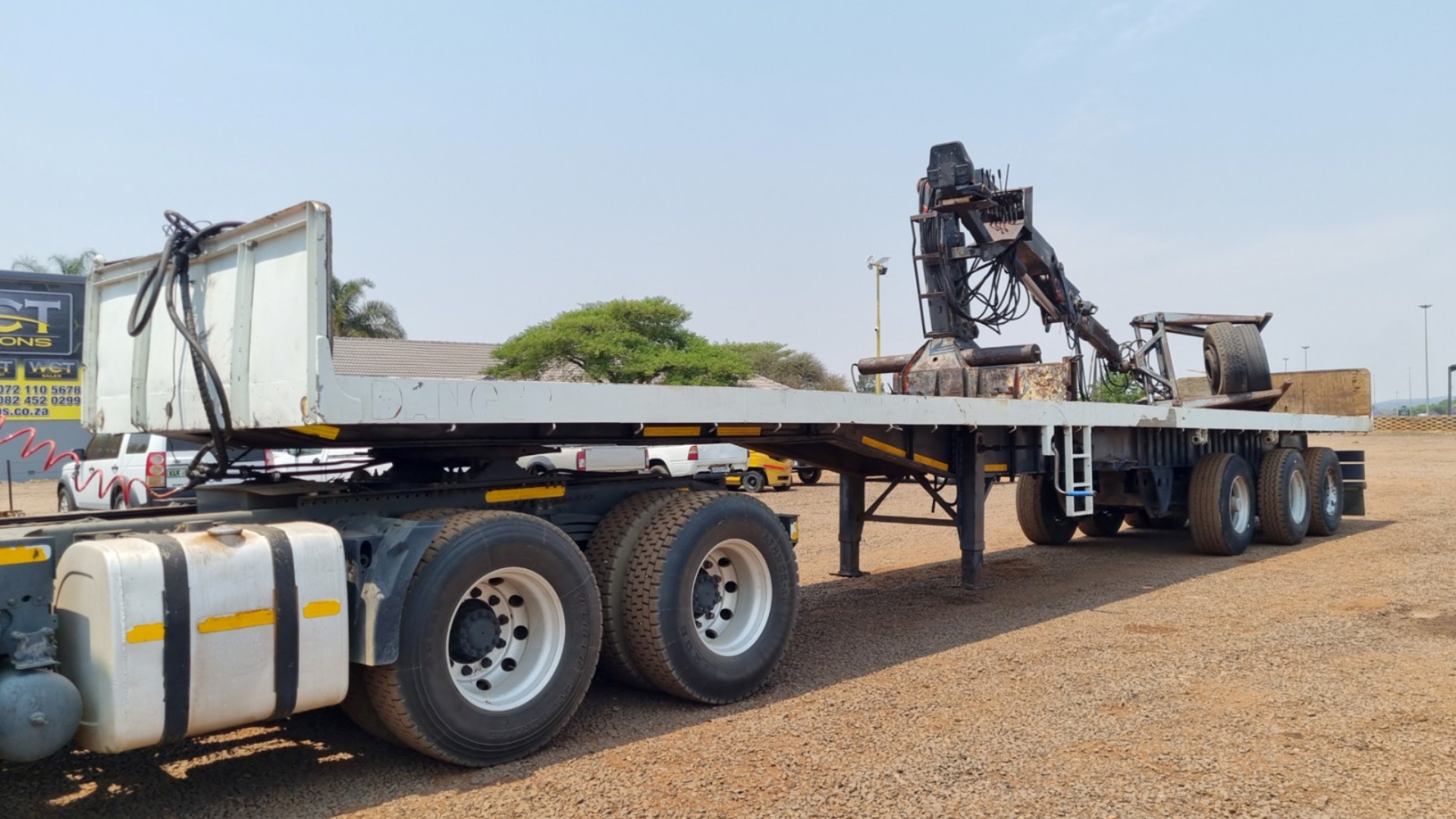 Tri-Axle trailers HENDRED FRUEHAUF TRI AXLE BRICKGRAB for sale by WCT Auctions Pty Ltd  | Truck & Trailer Marketplace