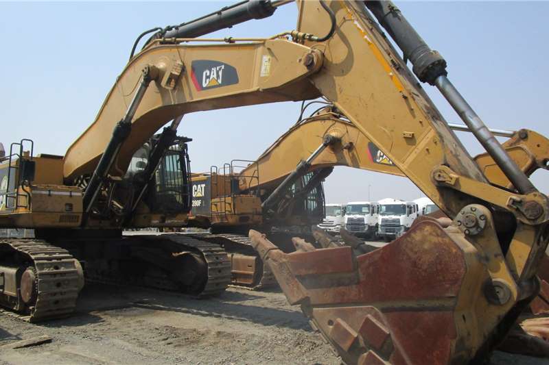 Caterpillar Excavators 385C 2007 for sale by Dura Equipment Sales | Truck & Trailer Marketplace