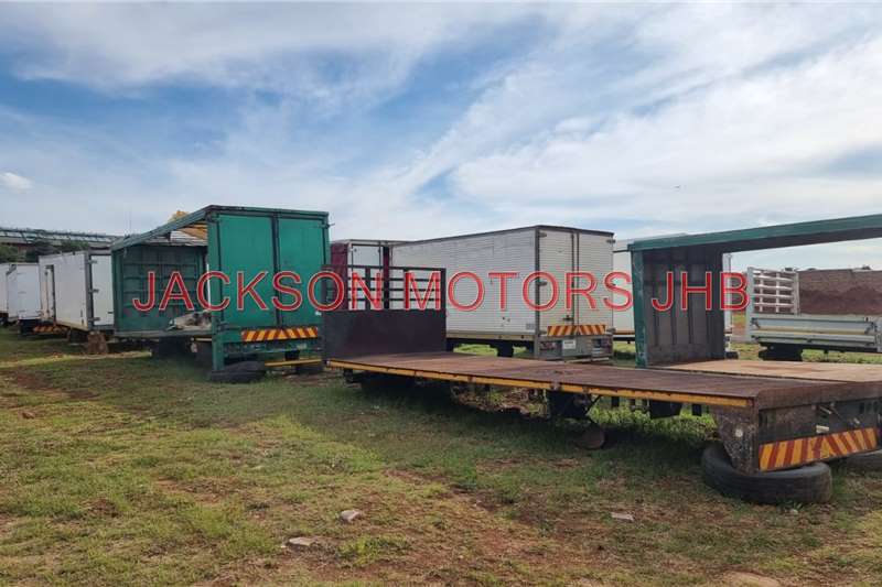 Trailers VARIETY OF LOAD BODIES 4 TO 8 TON