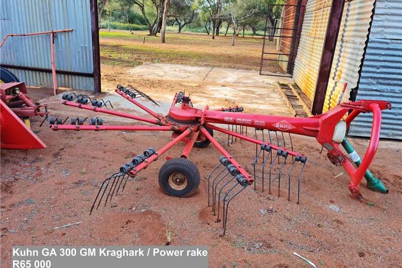 Haymaking and silage Rakes Used Kuhn GA 300 GM Power Rake for sale by Private Seller | AgriMag Marketplace