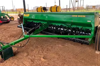 John Deere Planting and seeding equipment Box drills JD 450 Planter for sale by Discount Implements | AgriMag Marketplace