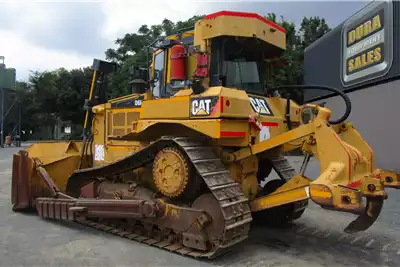 Caterpillar Dozers D6R 2013 for sale by Dura Equipment Sales | Truck & Trailer Marketplace