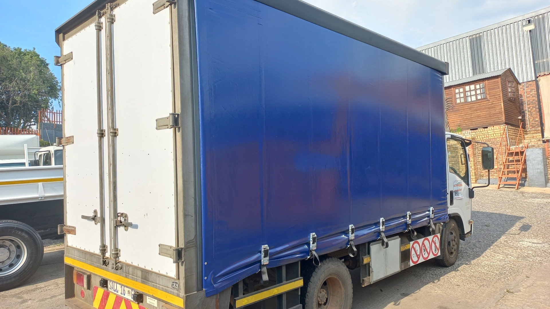 Isuzu Curtain side trucks NMR250 AMT 2.5TON 2015 for sale by A to Z TRUCK SALES | Truck & Trailer Marketplace