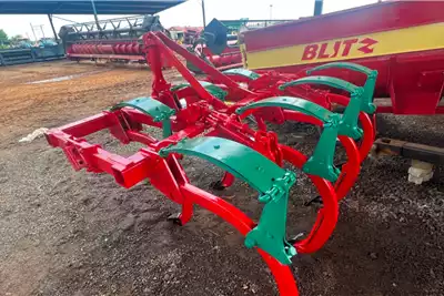 Kverneland Tillage equipment Rippers CLC 7 Tyne Beitelploeg for sale by Discount Implements | AgriMag Marketplace