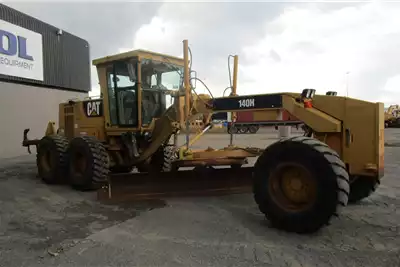 Caterpillar Graders 140H 2010 for sale by Dura Equipment Sales | Truck & Trailer Marketplace