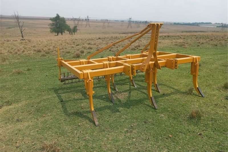 Tillage equipment Rippers 2.8m 9 Tand Jan Bake Ripper met Roller for sale by Private Seller | AgriMag Marketplace