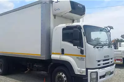 Isuzu Refrigerated trucks FVM1200 12 Ton 2015 for sale by A to Z Truck Sales Boksburg | AgriMag Marketplace