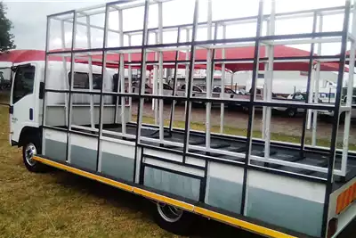 Isuzu Truck ISUZU NPR 400 GLASS CARRIER 2018 for sale by Motordeal Truck and Commercial | AgriMag Marketplace