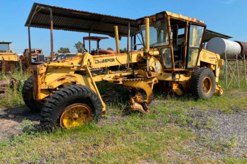 Champion Graders 710 A Stripping for Spares