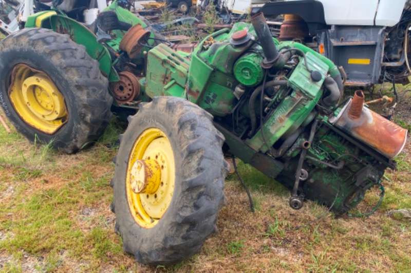 John Deere Tractors 2251 Stripping For Spares
