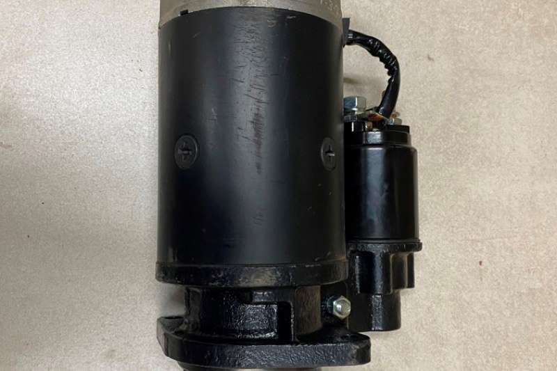 ADE Truck spares and parts Engines 366/352 12v Starter