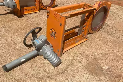 Irrigation Pipes and fittings Manual Gate Valve Ø 50cm for sale by Dirtworx | AgriMag Marketplace
