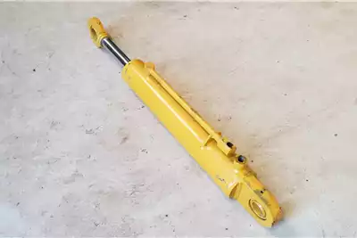 Machinery spares Hydraulic parts Bell B20B Hydraulic Cylinders for sale by Dirtworx | AgriMag Marketplace