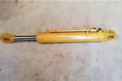 Bell Machinery spares Hydraulic parts Bell B20C Hydraulic Cylinders for sale by Dirtworx | Truck & Trailer Marketplace