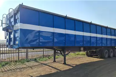 SA Truck Bodies Trailers Specialist vehicle Tridem Walking Floor 14500mm 55m3 2014 for sale by Trailstar | Truck & Trailer Marketplace