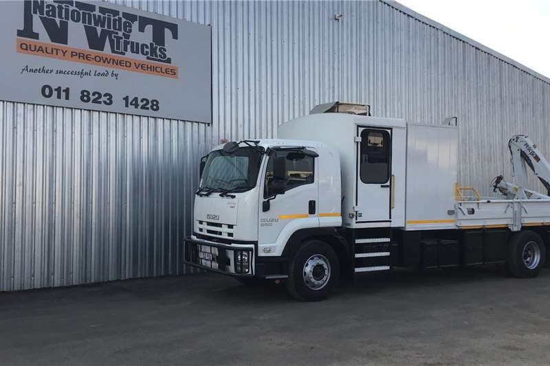 [make] Crane trucks in South Africa on Truck & Trailer Marketplace