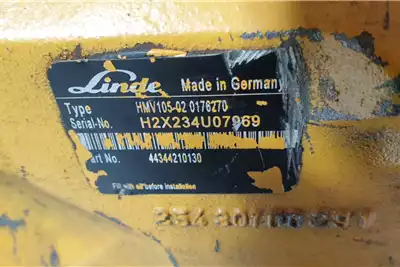 Machinery spares Hydraulic parts Linde HMV105 02 Hydraulic Drive Motor for sale by Dirtworx | AgriMag Marketplace