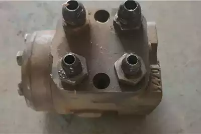 Machinery spares Hydraulic parts Danfoss Hydraulic Orbital Steering Control Unit for sale by Dirtworx | AgriMag Marketplace