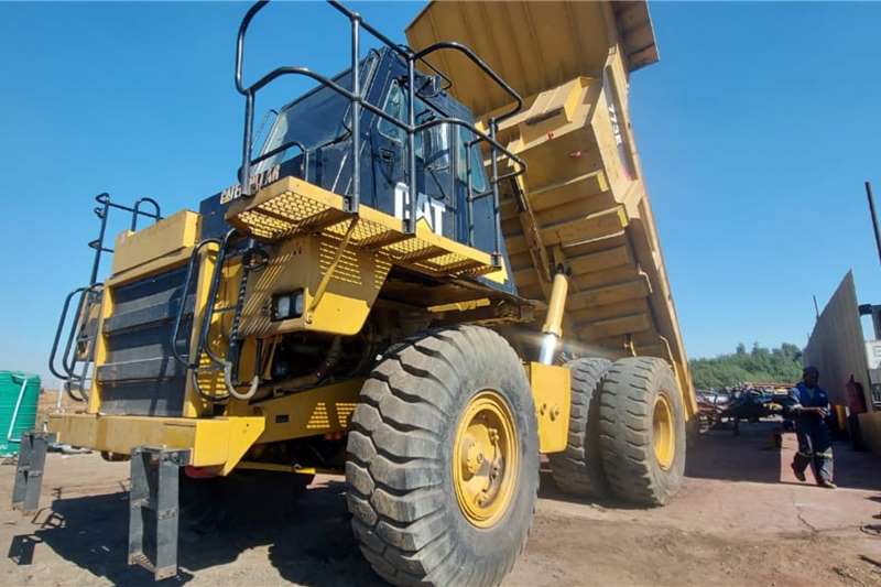 Dump truck in South Africa on Truck & Trailer Marketplace
