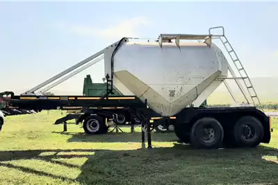 Agricultural trailers Debulking trailers Dry Bulk Cement Tanker Trailer for sale by Dirtworx | AgriMag Marketplace