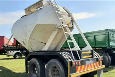 Agricultural trailers Debulking trailers Dry Bulk Cement Tanker Trailer for sale by Dirtworx | AgriMag Marketplace