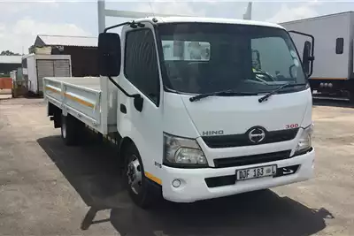 Hino Dropside trucks 2015 Hino 300 814 Dropside 2015 for sale by Nationwide Trucks | AgriMag Marketplace