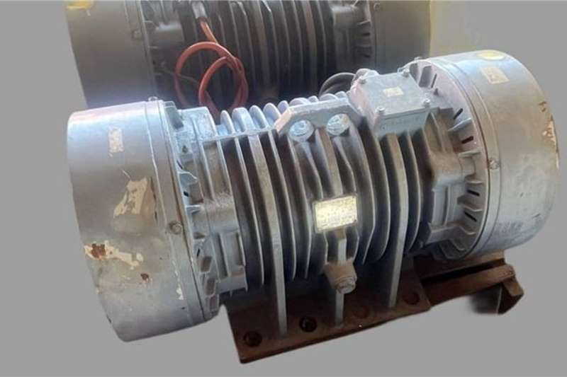 Machinery spares Vibrating motors